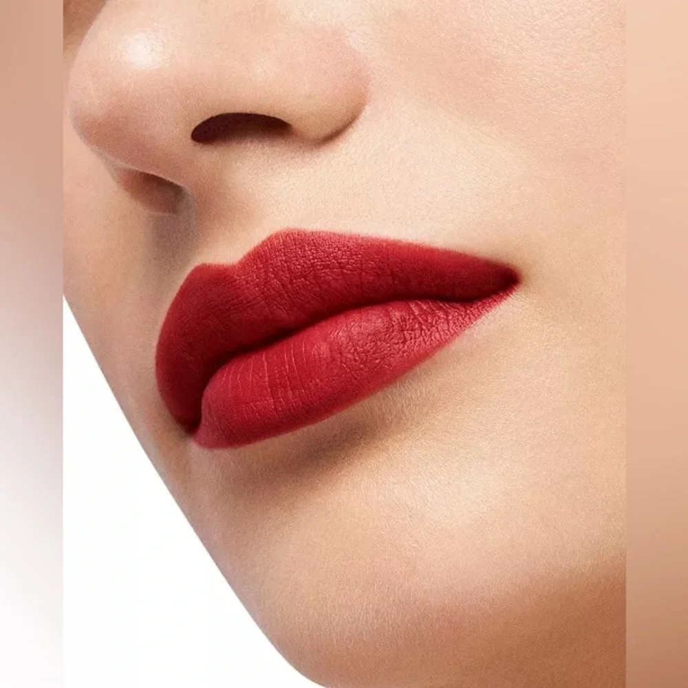 Dolce & Gabbana My Comfy Matte Lip Stylo | MY 11.11 💄✨